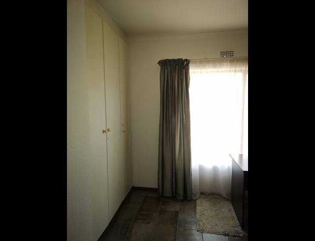 0 BEDROOM APARTMENT FOR SALE IN ROODIA